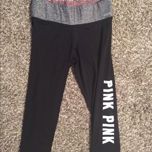 Victoria’s Secret cropped workout pants